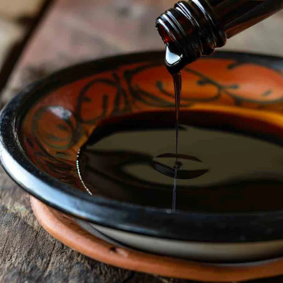 Giusti Balsamico di Modena IGP – Premium Italian balsamic vinegar bottles. Awarded and certified organic collection.