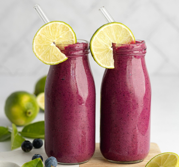 Freeze-dried organic açaí berry powder perfect for açaí bowl. Shop now at The Bio Foods.